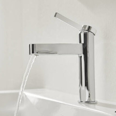 Finoris シングルレバー洗面混合水栓 110(ポップアップ引棒有)