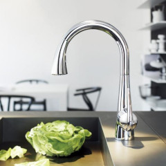 ZEDRA シングルレバーキッチン混合栓 寒冷地仕様