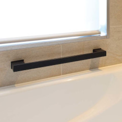 PREGANO ハンドバー