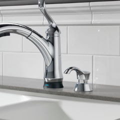 Transitional ソープディスペンサー