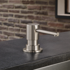 SOLNA ソープディスペンサー