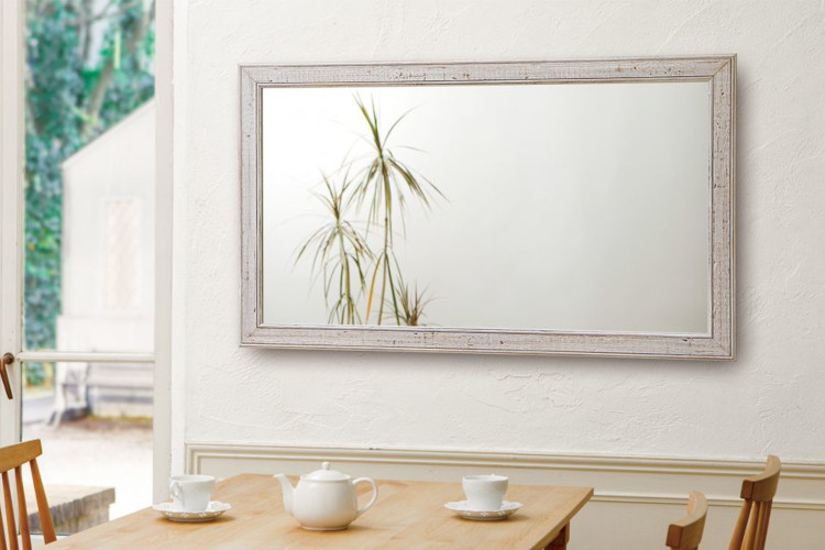 写真:ARTE(アルテ)の鏡を設置したインテリアイメージ画像